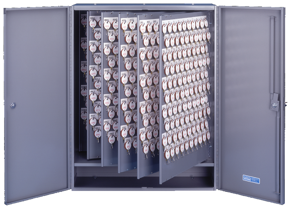 Lund 1807 cabinet photo