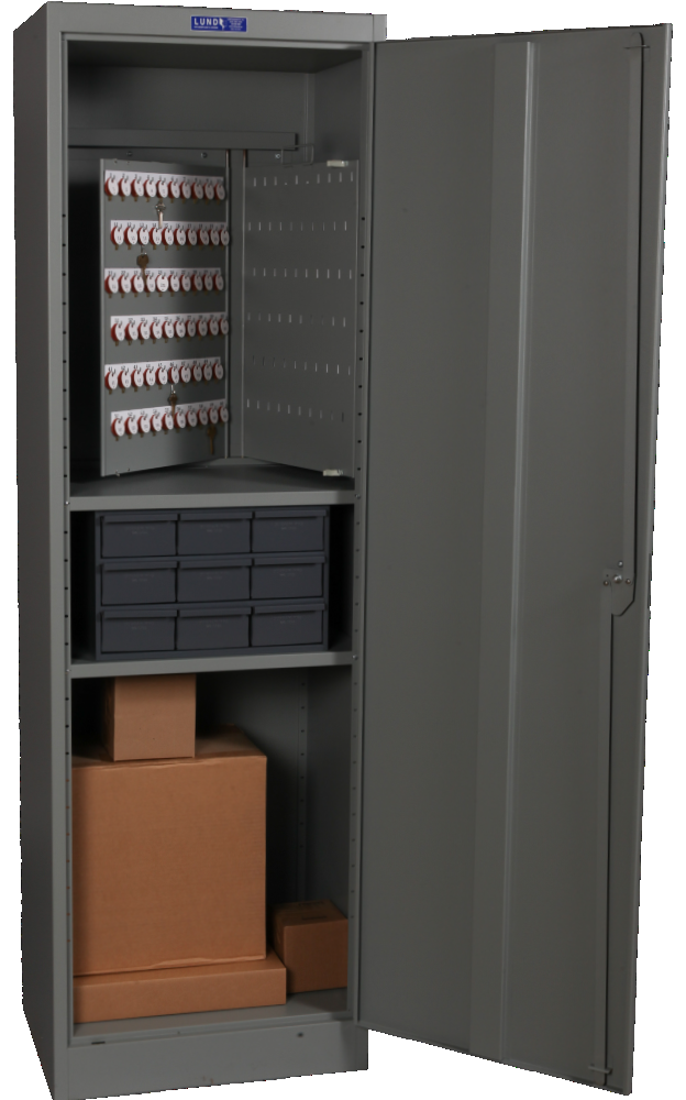 Lund 2502 combo floor photo